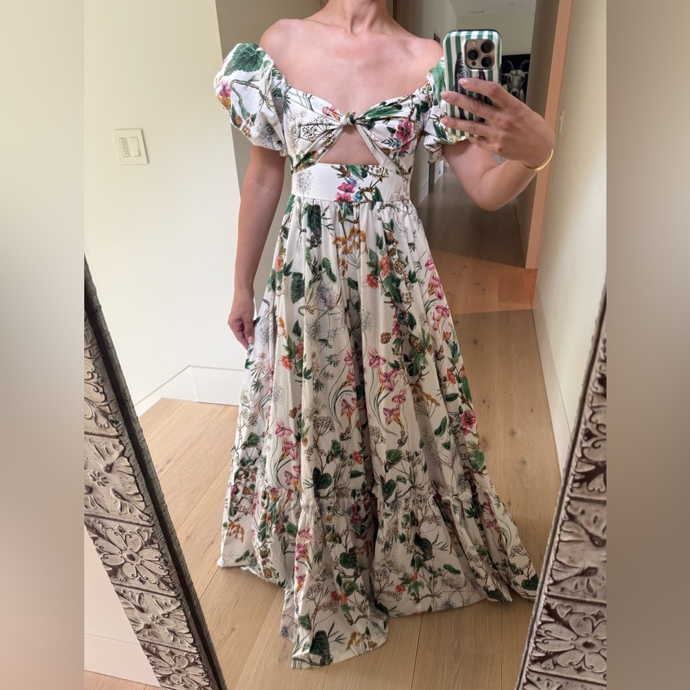 Cara Cara Payton White Floral Maxi Dress